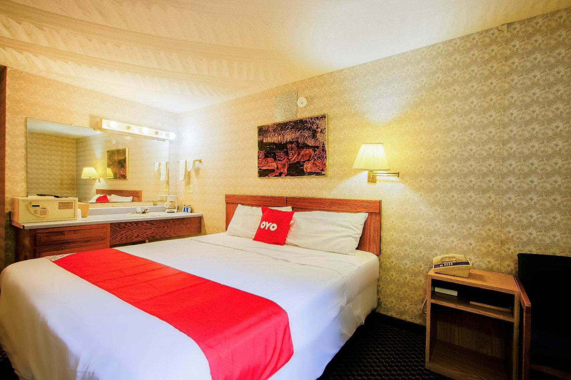 Oyo Hotel Chapmanville Inn, Wv - Hwy 119 Екстериор снимка
